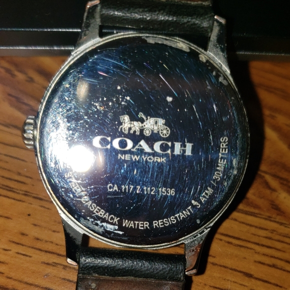 RARE Coach quartz analog leather black signature bumble Bee wristwatch - Picture 6 of 7